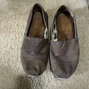 toms shoes
